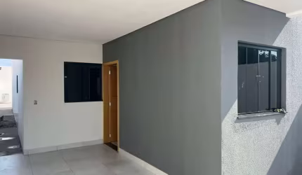 Vende-se casa nova no Jardim universitário