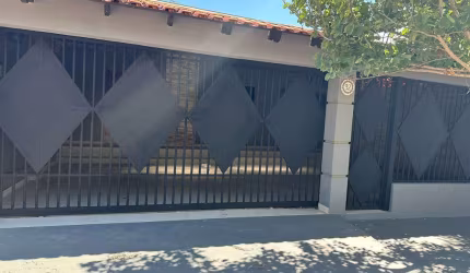 Vende se casa Condomínio Recanto