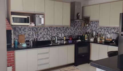 Vendo Casa no Condomínio Rio Manso