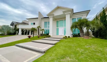 Sobrado com 4 dormitórios, 503 m² - venda por R$ 6.300.000 ou aluguel por R$ 45.000/mês - Central Park - Cachoeirinha/RS