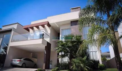 Sobrado com 3 dormitórios à venda, 298 m² por R$ 2.550.000,00 - Central Park - Cachoeirinha/RS