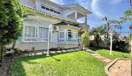 Sobrado com 5 dormitórios à venda, 273 m² por R$ 1.500.000,00 - Parque da Matriz - Cachoeirinha/RS