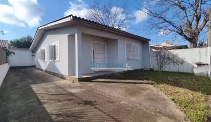 Casa com 2 dormitórios à venda, 146 m² por R$ 390.000,00 - Centro - Cachoeirinha/RS