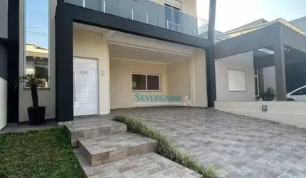 Sobrado com 3 dormitórios à venda, 170 m² por R$ 839.000,00 - Vale Ville - Gravataí/RS