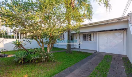 Casa com 3 dormitórios à venda, 115 m² por R$ 440.000,00 - Vila Márcia - Cachoeirinha/RS