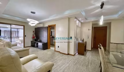 Apartamento com 3 dormitórios à venda, 120 m² por R$ 650.000,00 - Centro - Cachoeirinha/RS