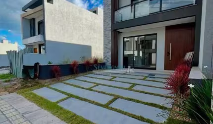 Sobrado com 3 dormitórios à venda, 129 m² por R$ 810.000,00 - Centro - Gravataí/RS