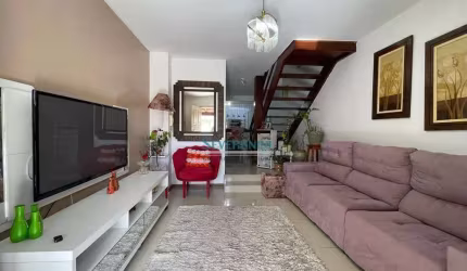 Sobrado com 2 dormitórios à venda, 71 m² por R$ 250.000,00 - Centro - Cachoeirinha/RS