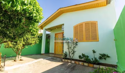 Casa com 2 dormitórios à venda, 109 m² por R$ 319.000,00 - Jardim Do Bosque - Cachoeirinha/RS