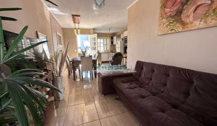 Casa com 2 dormitórios à venda, 63 m² por R$ 349.900,00 - Águas Claras - Gravataí/RS