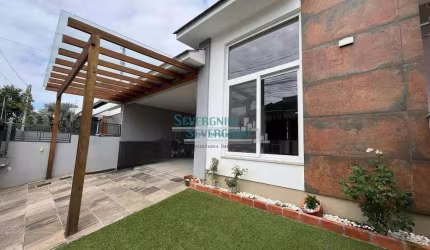 Casa mobiliada com 3 dormitórios à venda, 150 m² por R$ 904.300 - Parque da Matriz - Cachoeirinha/RS