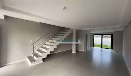Sobrado com 3 dormitórios à venda, 115 m² por R$ 530.000,00 - Vale Ville - Gravataí/RS