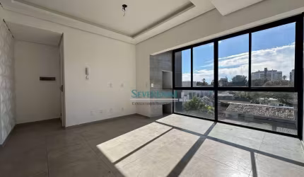 Apartamento com 2 dormitórios à venda, 60 m² por R$ 355.000,00 - Centro - Cachoeirinha/RS