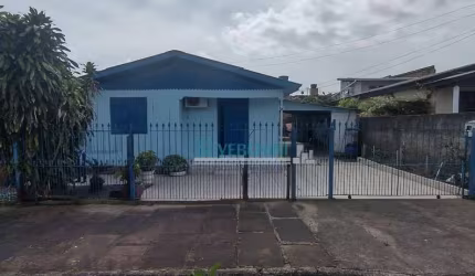 Casa com 3 dormitórios à venda, 112 m² por R$ 250.000,00 - Vila Vista Alegre - Cachoeirinha/RS