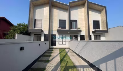 Sobrado à venda, 62 m² por R$ 297.000,00 - Vila Imbui - Cachoeirinha/RS