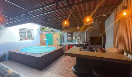 Sobrado com 2 suítes  à venda, 150 m² por R$ 550.000 - Parque da Matriz - Cachoeirinha/RS