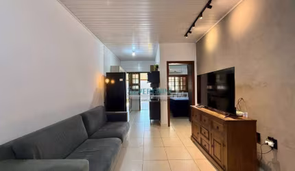 Casa com 2 dormitórios à venda, 64 m² por R$ 260.000,00 - Jardim Do Bosque - Cachoeirinha/RS
