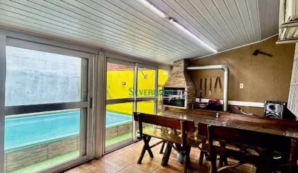 Casa com piscina, 2 dormitórios à venda, 65 m² por R$ 265.000 - Morada Do Bosque - Cachoeirinha/RS