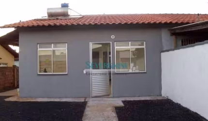 Casa com 2 dormitórios à venda, 42 m² por R$ 200.000,00 - Vila Imperial - Gravataí/RS