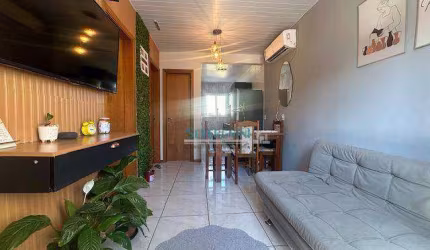 Casa com 2 dormitórios à venda, 54 m² por R$ 211.000,00 - Jardim Betânia - Cachoeirinha/RS