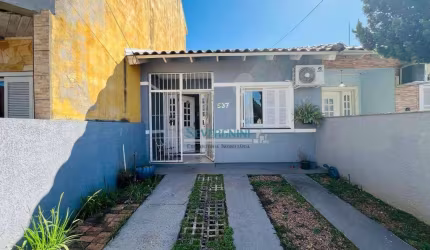 Casa com 2 dormitórios à venda, 55 m² por R$ 239.900,00 - Parque da Matriz - Cachoeirinha/RS