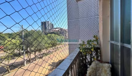 Apartamento com 3 dormitórios à venda, 72 m² por R$ 245.000,00 - Centro - Cachoeirinha/RS