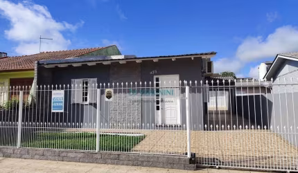 Casa com 3 dormitórios à venda, 200 m² por R$ 638.000,00 - Vila Monte Carlo - Cachoeirinha/RS