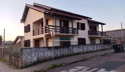 Sobrado com 4 dormitórios à venda, 265 m² - Vila Monte Carlo - Cachoeirinha/RS