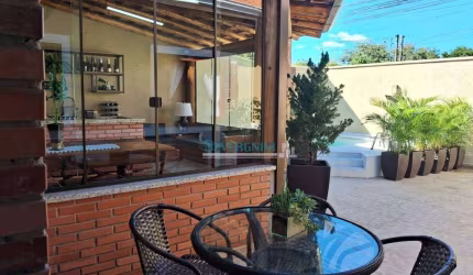 Casa com 3 dormitórios à venda, 135 m² por R$ 499.000,00 - Morada Do Bosque - Cachoeirinha/RS