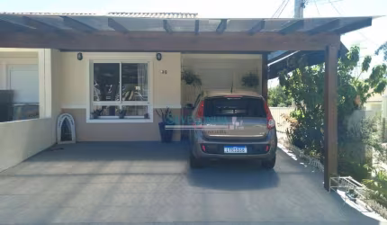 Casa com 3 dormitórios à venda, 55 m² por R$ 400.000,00 - Central Park - Cachoeirinha/RS