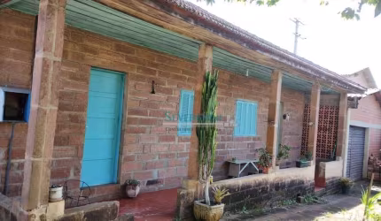 Casa com 3 dormitórios à venda, 200 m² por R$ 1.696.000,00 - Distrito Industrial - Cachoeirinha/RS