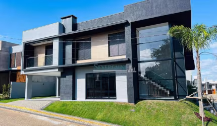 Sobrado com 3 suítes à venda, 180 m² por R$ 1.290.000 - Jansen - Gravataí/RS