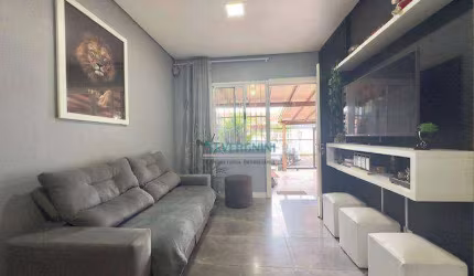 Casa com 2 dormitórios à venda, 52 m² por R$ 230.000,00 - Chácara das Rosas - Cachoeirinha/RS