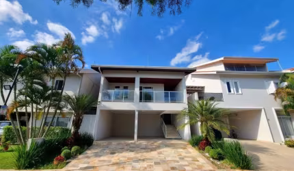 EXCELENTE CASA CONDOMÍNIO BOA VISTA