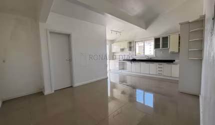 Cobertura à venda no Centro de Dois Irmãos
