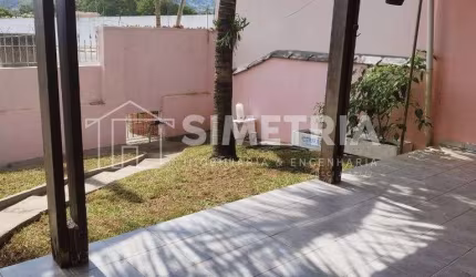 VENDA – Cód. CRV1082411 – CASA AMPLA E AREJADA EM BAIRRO TRANQUILO!