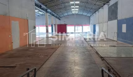 VENDA  –  Oportunidade!! Galpão comercial com 20 vagas para estacionamento!!