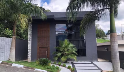 Linda Casa Moderna em Arujá, Venha Conhecer!