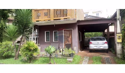'Encantadora Casa em Condomínio no Recanto Imperial'