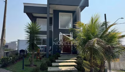 Casa com 3 dormitórios à venda, 400 m² por R$ 2.300.000,00 - Santana - São José dos Campos/SP