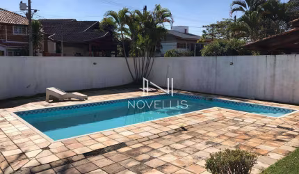 Casa com 4 dormitórios à venda, 384 m² por R$ 2.750.000,00 - Jardim das Colinas - São José dos Campos/SP