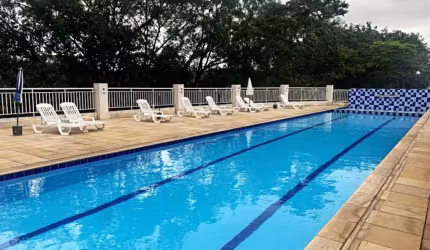 Apartamento à Venda com 2 dormitórios em Carapicuíba - SP