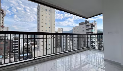 Apartamento com 3 quartos à venda na Rua 132, 96, Centro, Itapema por R$ 1.590.000