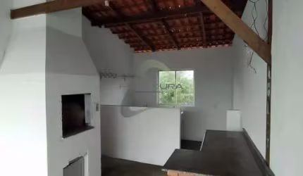 Casa em condomínio fechado com 3 quartos à venda na Rua 306, 1111, Meia Praia, Itapema por R$ 880.000