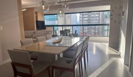 Apartamento com 3 quartos para alugar na Perequê, 381, Balneário Perequê, Porto Belo por R$ 9.000