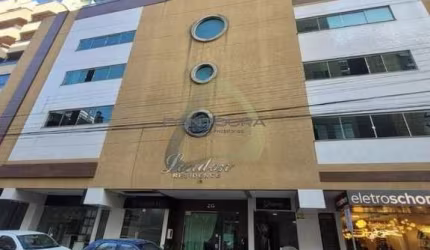 Apartamento com 3 quartos para alugar na Rua 270, 215, Meia Praia, Itapema por R$ 5.500