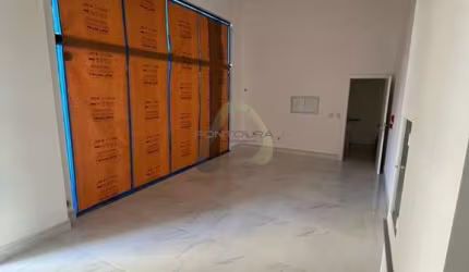 Sala comercial para alugar na Avenida Senador Atílio Fontana, 1475, Balneário Perequê, Porto Belo por R$ 3.998