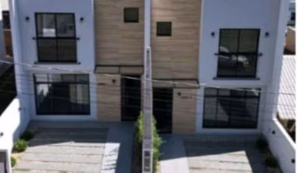 LINDO SOBRADO NO DESBRAVADOR