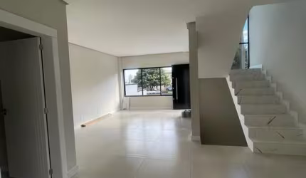 SOBRADOS ALTO PADRÃO SUITE + 2