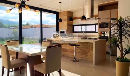 CASA À VENDA NO CONDOMÍNIO BRISAS JUNDIAÍ - 3 SUÍTES - AT: 345m², AC: 265m² - R$2.900.000